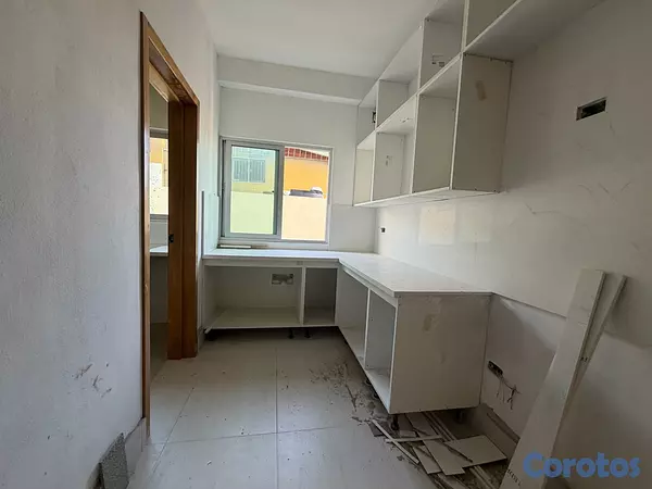 apartamentos - vendo nuevo próximo a entrega mirador sur piso 4 tres habitaciones 2.5 baños dos 14