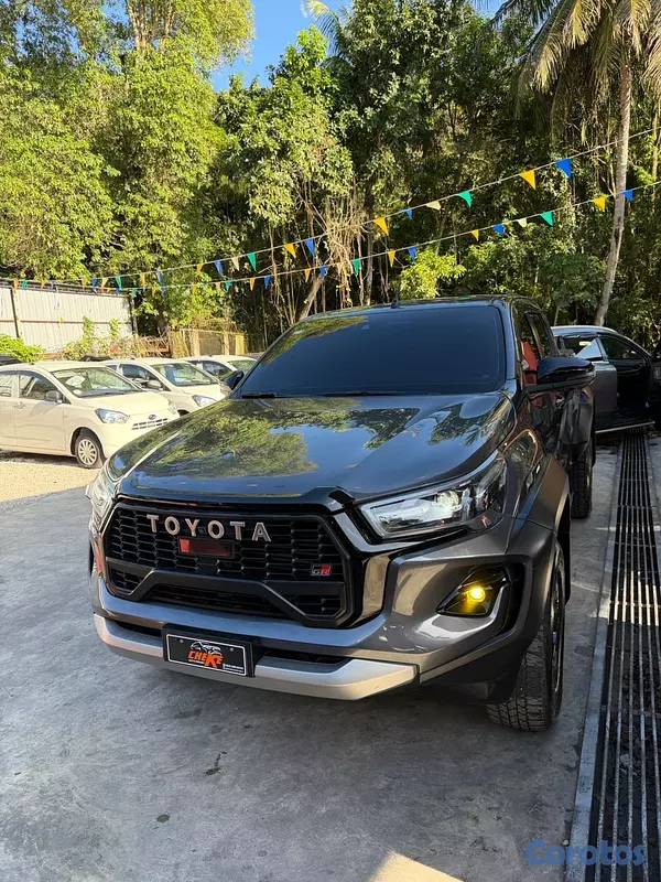 jeepetas y camionetas - Hilux 2023 GR Sport !
con solo 25mil kilómetros , cero detalles .
  3