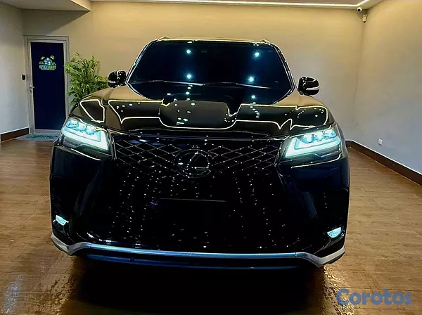 jeepetas y camionetas - Lexus LX600 2022 F-Sport 4x4 V6 Twinturbo Cleancarfax Importada la mas full 5