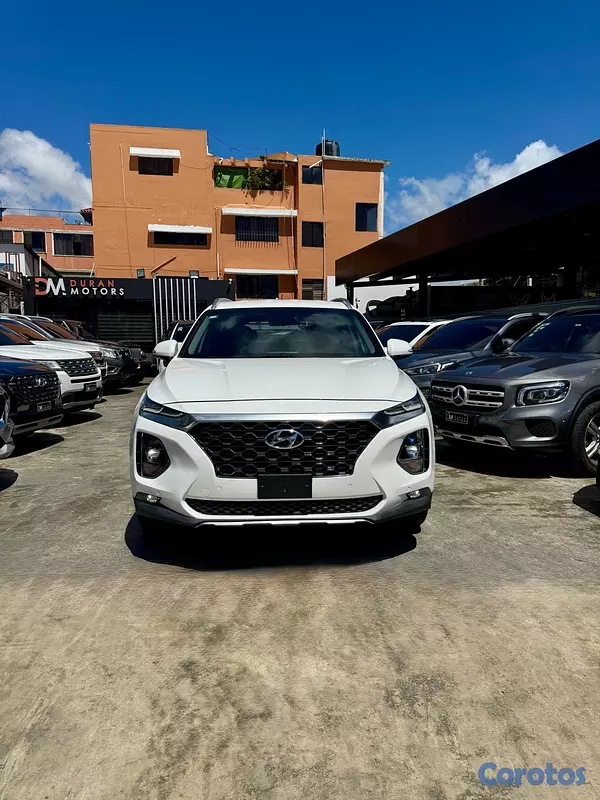 jeepetas y camionetas - Hyundai Santa Fe 2020 2