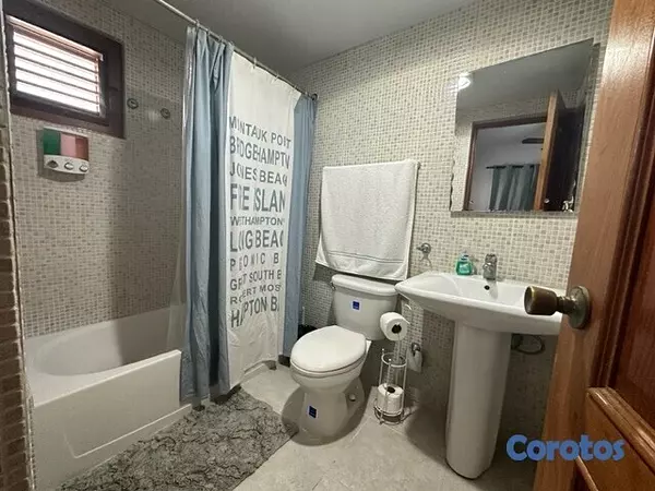 apartamentos - Vendo en Juan Dolio amplio Apartamento en primera línea de playa  10