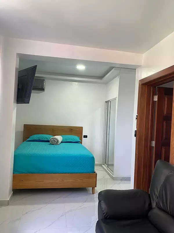 apartamentos - Alquiler Estudio Amueblado Ubicado en la Zona Colonial, Santo Domingo 3