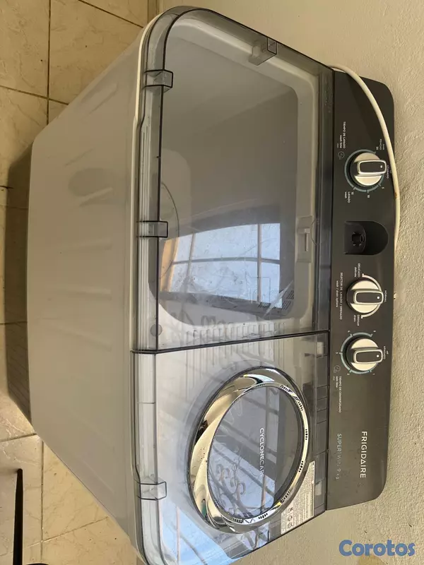electrodomesticos - Vendo Nevera y lavadora Frigidaire por motivo de v 2