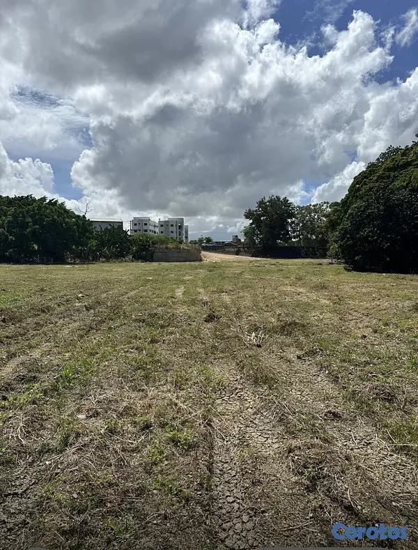 solares y terrenos - Solar En Venta En Hato Nuevo.
KM 22 Autopista Duarte. 2