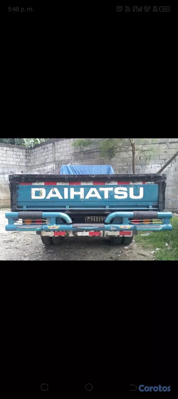 camiones y vehiculos pesados - Daihatsu cama larga 2000 4