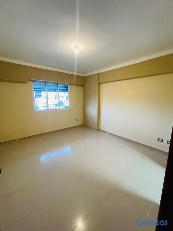 apartamentos - Vendo renacimiento tercer nivel tres habitaciones balcón dos baños dos parqueos  9