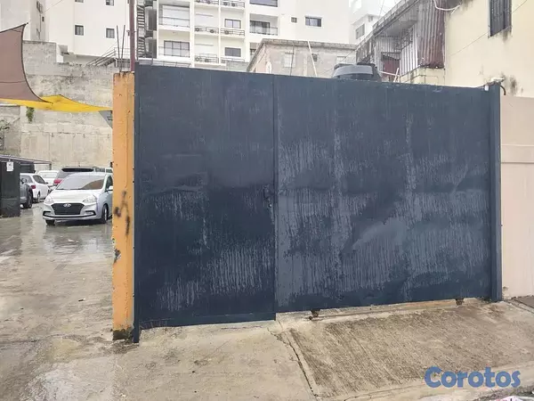 solares y terrenos - En Venta Slar en los Rios de 886 metros USo de suelo 7 niveles 4