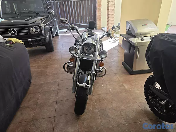 motores y pasolas - Honda Valkyrie 1500CT 3