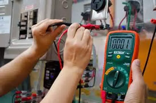 empleos disponibles - Se Solicita Técnico Eléctrico 
 2