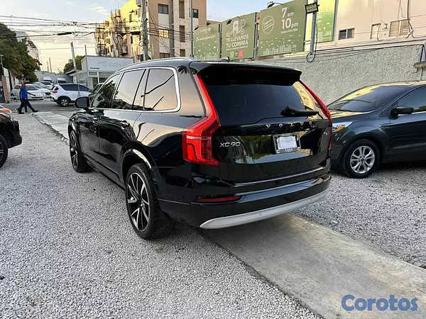 jeepetas y camionetas - Volvo XC 90 Inscription 2022 3