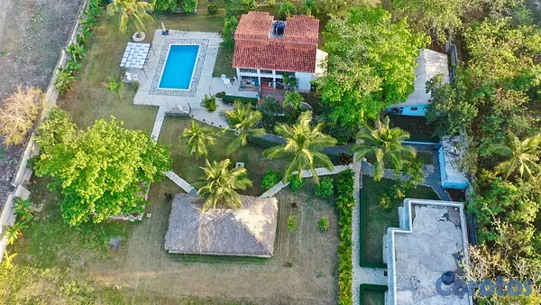 casas vacacionales y villas - En Venta Villa Principal Y Tres Villas Vacacionale 5