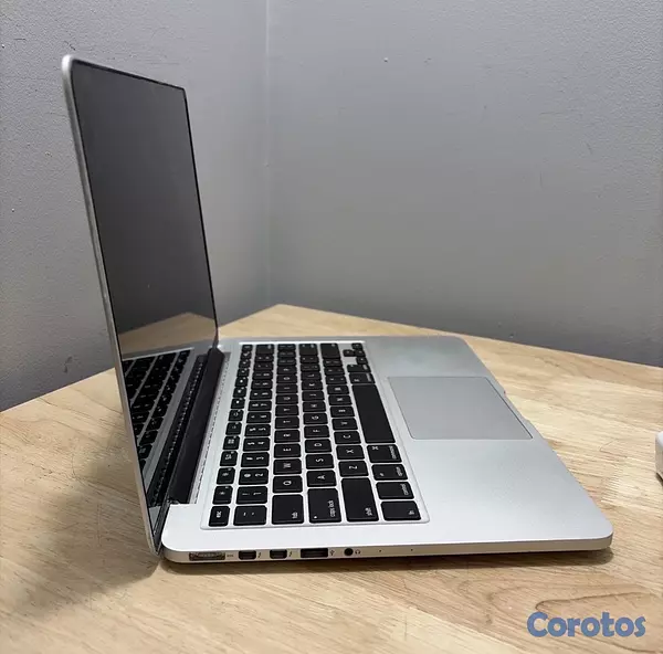 computadoras y laptops - APPLE MacBook Pro A1502  (2015)  i5 2.7Ghz✔16GB✔256GB SSD✔OS MONTEREY & CORD 5