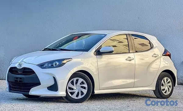 carros - Toyota Yaris 2020 automático, económico, 35,200 km 4