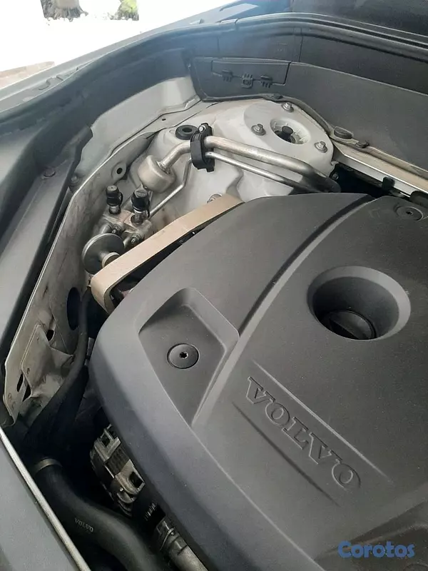 jeepetas y camionetas - volvo XC90 2018 t5 6