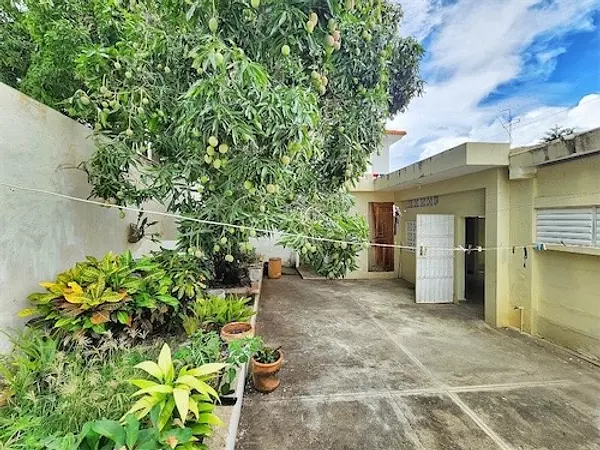 casas - Clásica casa de venta en El Ensueño  4
