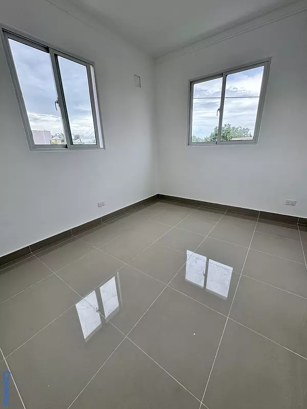 casas - venta de casa en la autopista de san isidro brisa oriental Santo Domingo este  8