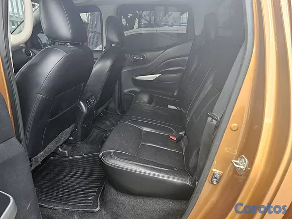 jeepetas y camionetas - NISSAN FRONTIER NP300 2017.DIESEL.4X4.recibo vehículo. financiamiento disponib 6