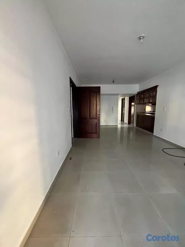 apartamentos - Apartamento en Alquiler en Bella Vista con terraza, 2do piso.
 6