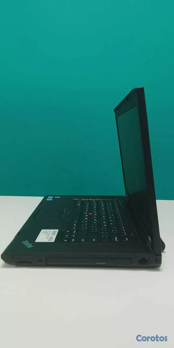 computadoras y laptops - ```Laptop, Lenovo ThinKpad T530 (VID2X) / 3rd Gen, 3