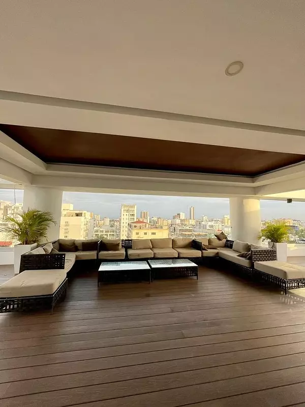apartamentos - Se alquila apartamento en Evaristo Morales 4