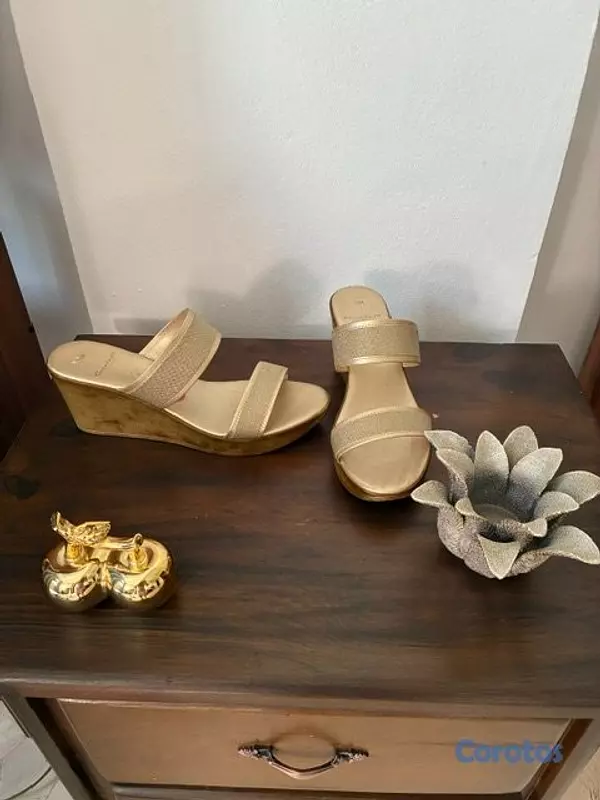 zapatos para mujer - Vendo zapatillas de tamaño grande 2