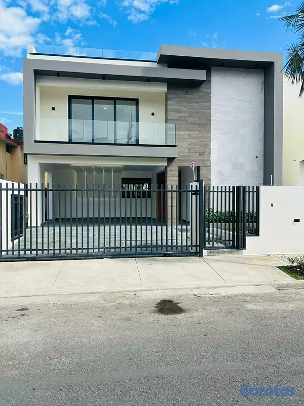 casas - HERMOSA CASA EN VENTA - SANTIAGO. 1