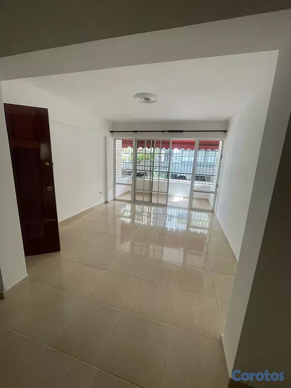 apartamentos - Urb Mirador Sur 
próximo avenida anacona y Rómulo bethancourt  11