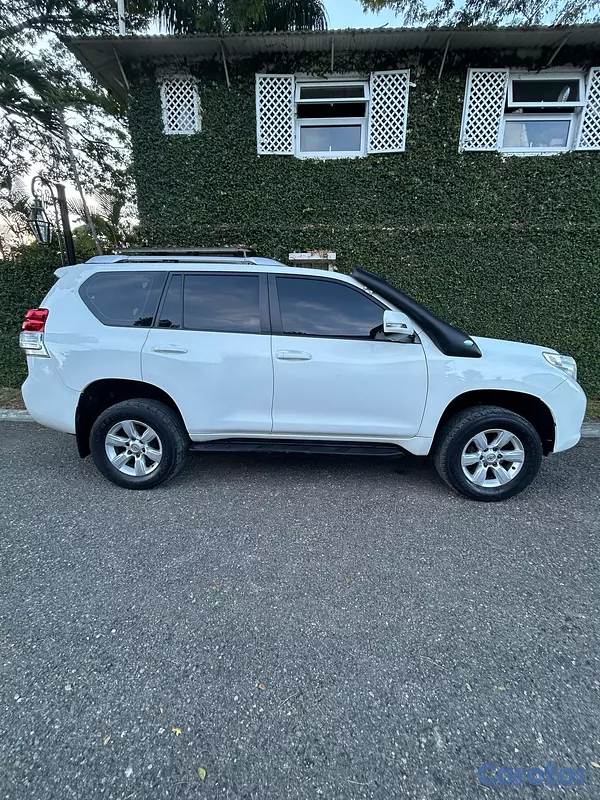 jeepetas y camionetas - Toyota Prado VX 2012 3