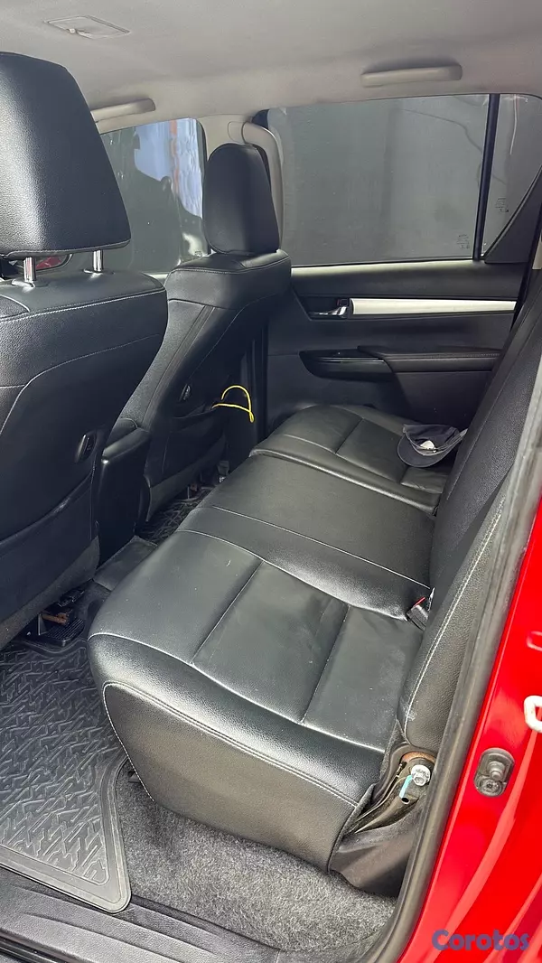 jeepetas y camionetas - la más Nueva Toyota Hilux Srv Limited 2020 10