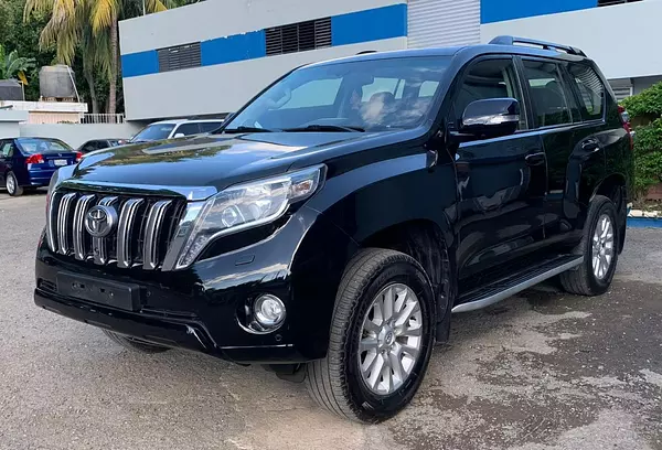 jeepetas y camionetas - Toyota land cruicer prado vx 2014 2