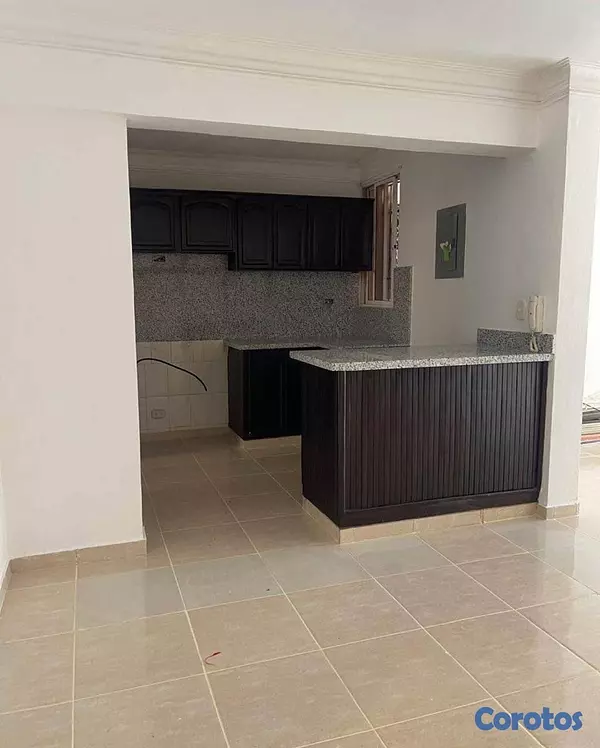 apartamentos - venta de apartamento en Alma Rosa 3er nivel de 135mts Santo Domingo  4