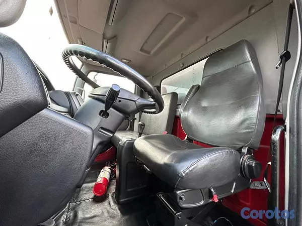 camiones y vehiculos pesados - HINO 338 2016 11