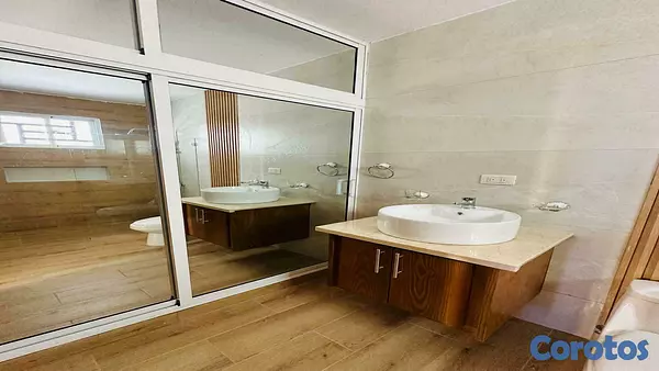 casas - CASA EN VENTA DON JAIME, SANTIAGO. 10