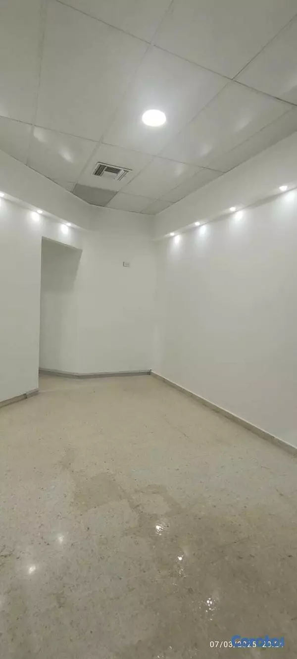 oficinas y locales comerciales - Local Plaza JM de la Rómulo, 2do nivel ideal SPA, Restaurante , Tienda, Iglesia. 5