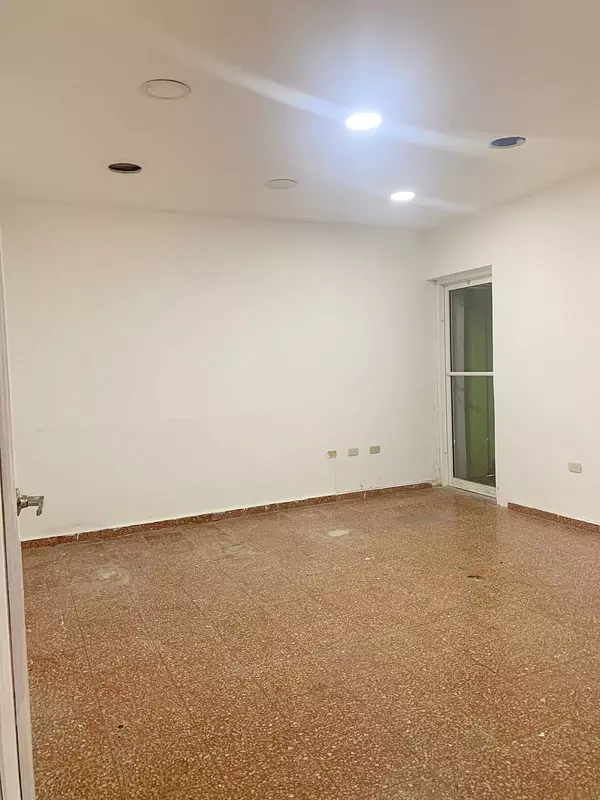 oficinas y locales comerciales - Local comercial primer nivel  5