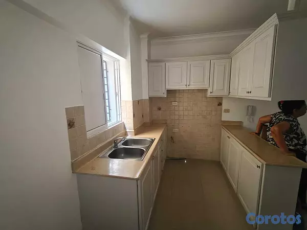 apartamentos - Vendo está impresionante casa en san Gerónimo. 5