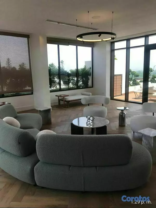 apartamentos - VENDO MAJESTUOSO APTO. ENS. PARAISO 8