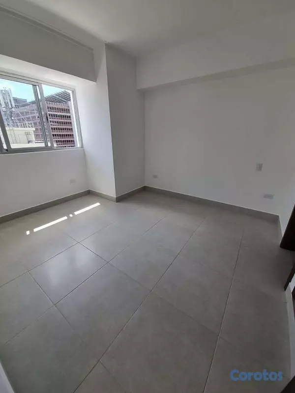 apartamentos - Alquiler de Apartamento en Evaristo Morales 8