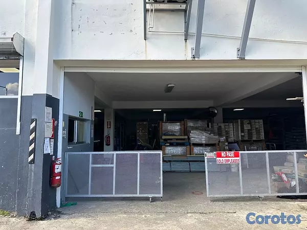 oficinas y locales comerciales - Vendo Local Comercial en la Autopista Duarte, Santo Domingo  10
