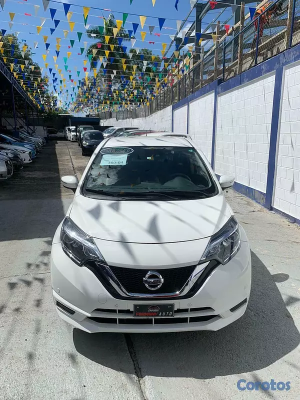 carros - NISSAN NOTE 2
