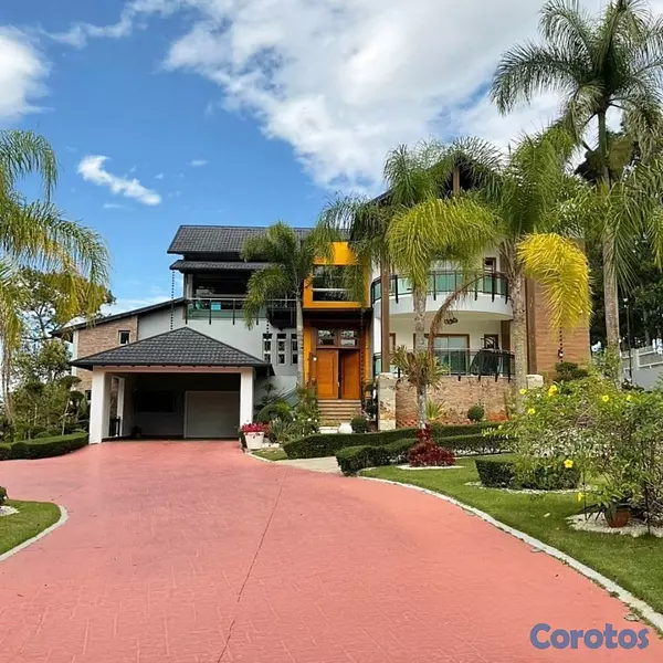 casas vacacionales y villas - Villa al paso de Golf de Jarabacoa  5