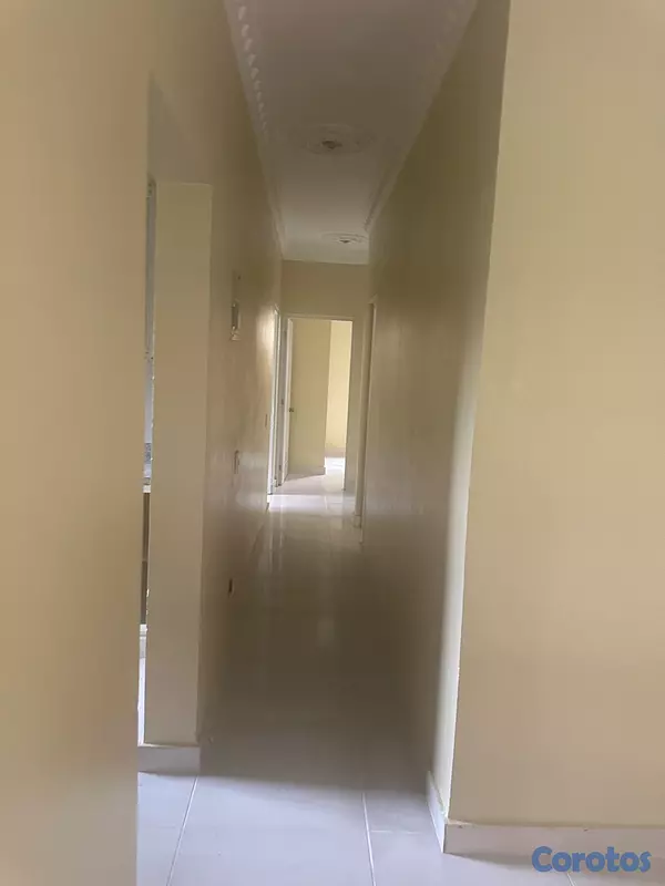 casas - Alquilo casa en la cienega el km 14 $23,000 un pri 5