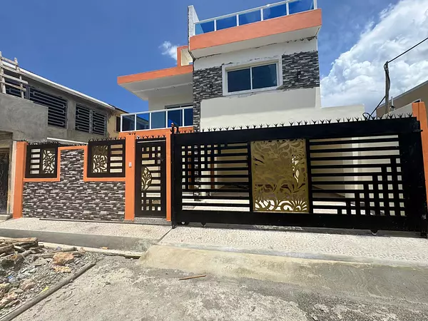 casas - Casa en Venta en la Autopista de San Isidro, 1709 1