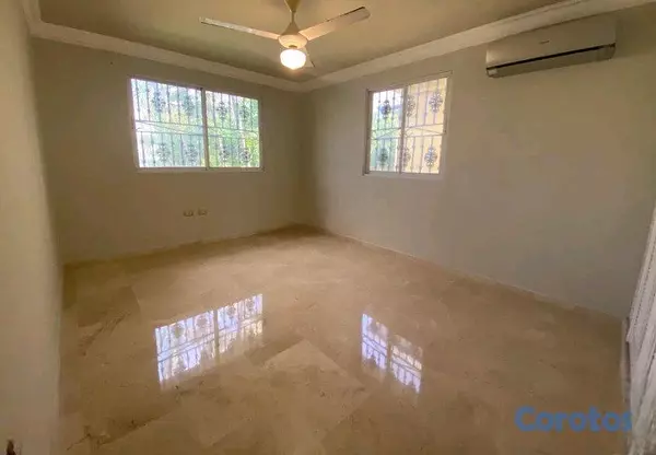 casas - Alquiler de Casa en Las Praderas Residencial cerrado 6