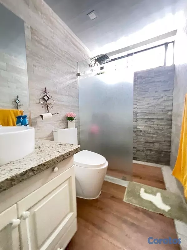 apartamentos - vendo anacaona piso 4 tres habitaciones 2.5 baños parqueo balcón ascensor  18
