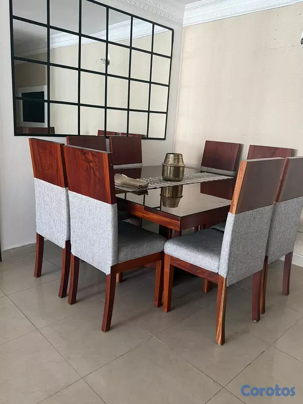 muebles y colchones - Comedor en caoba con tope de cristal 2