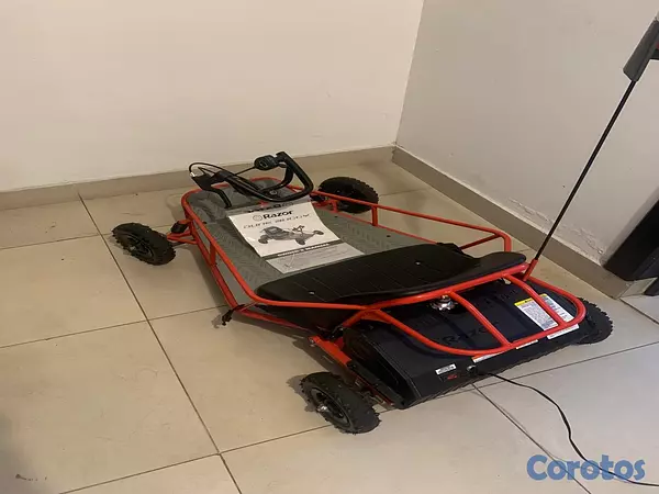 accesorios - Carro eléctrico a todo terreno para niña/o hasta 12 años aprox , casi nuevo .  8