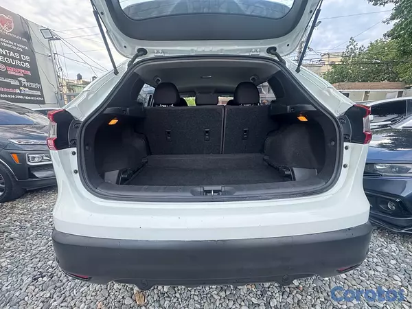 jeepetas y camionetas - Nissan rogué sport 2021 8