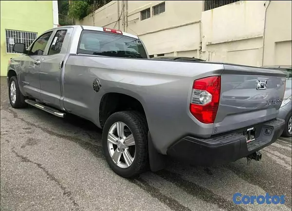 jeepetas y camionetas - Toyota Tundra 2015 4