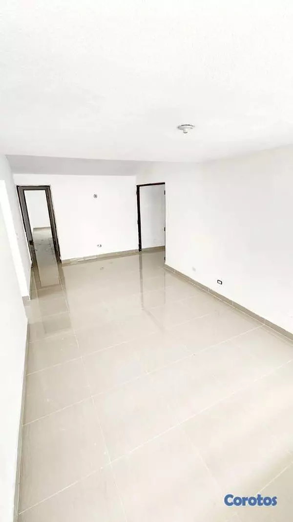 oficinas y locales comerciales - Casa/Local Comercial de 170m2 en alquiler en La In 3